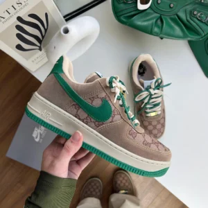 Tênis Nike Air Force F1 Deluxe